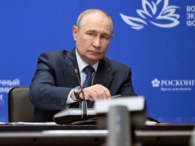 Путин допустил сотрудничество России с зарубежными партнерами по выпуску батарей