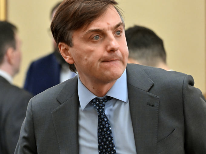 Кравцов рассказал о работе над созданием нейросети в сфере образования