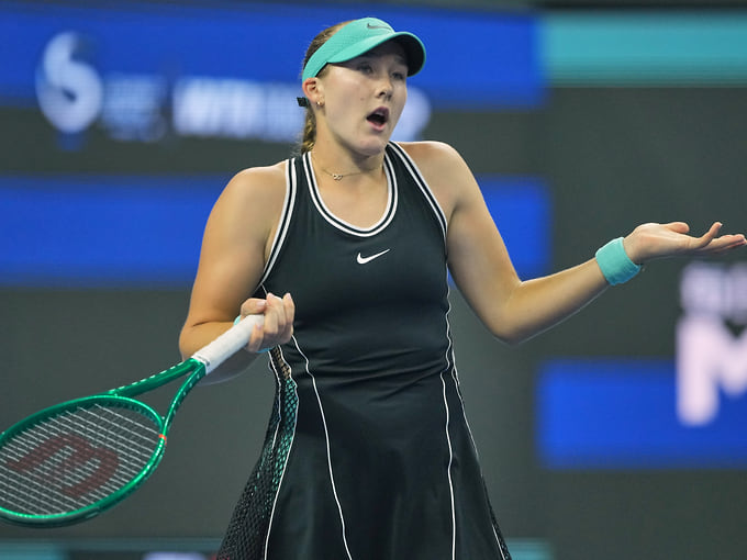 Мирра Андреева снялась с турнира WTA 1000 в Ухане