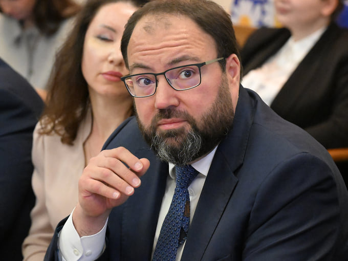 Минцифры и Минобороны обсуждают защиту дата-центров