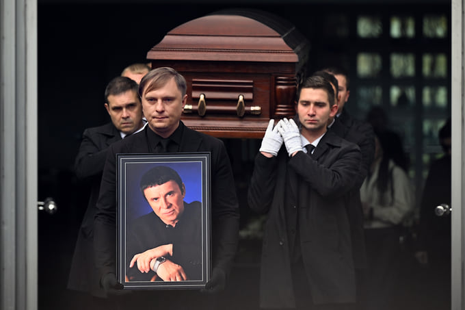 Анатолий Кашпировский