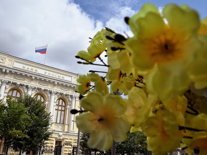 ЦБ сохранил ключевую ставку на уровне 14%