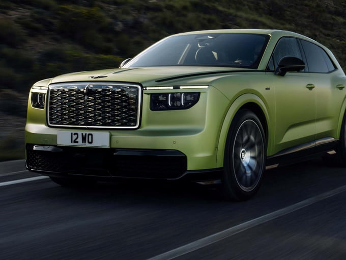 «Bentley предпочитает действовать как ресторан с мишленовскими звездами»