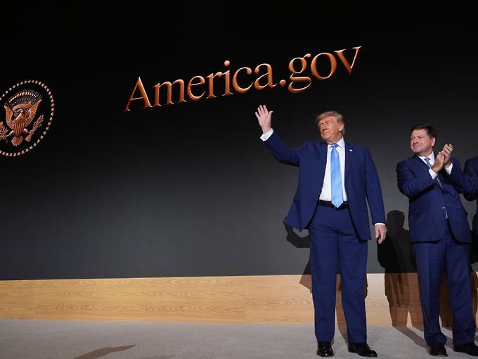 Зарубежные СМИ: Кого Дональд Трамп назначил «царем» ИИ?