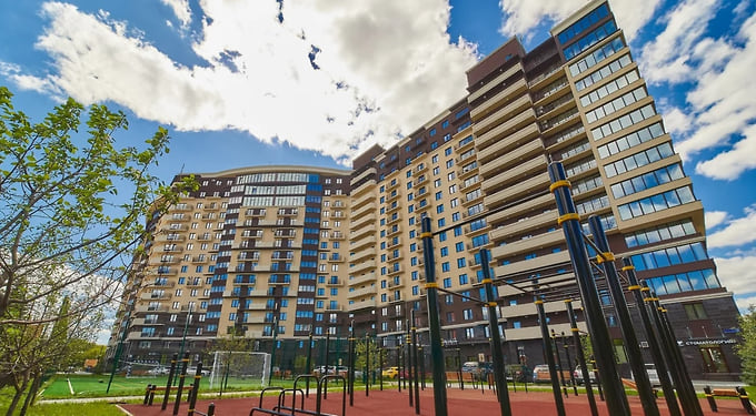 За 210-метровые апартаменты в этом доме просят 95 млн руб.