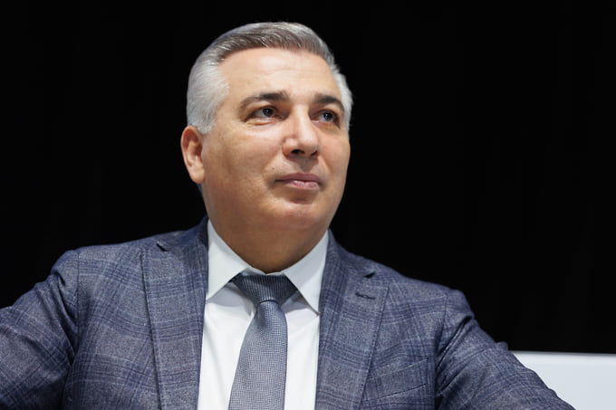 Эдуард Омаров