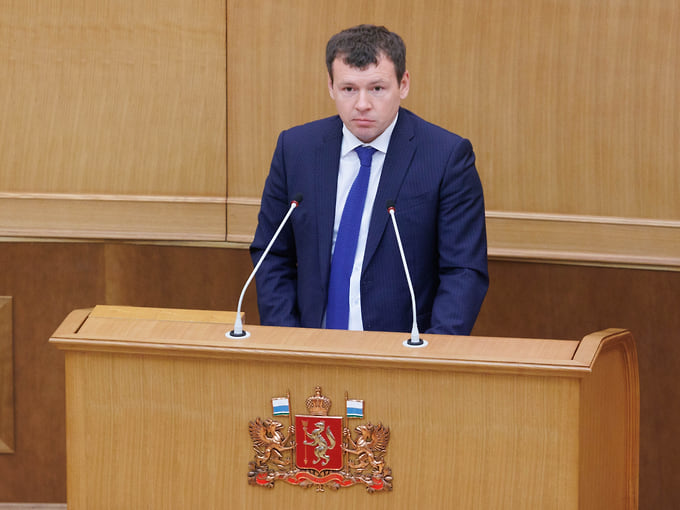 «Единая Россия» одобрила смену председателя заксобрания Свердловской области