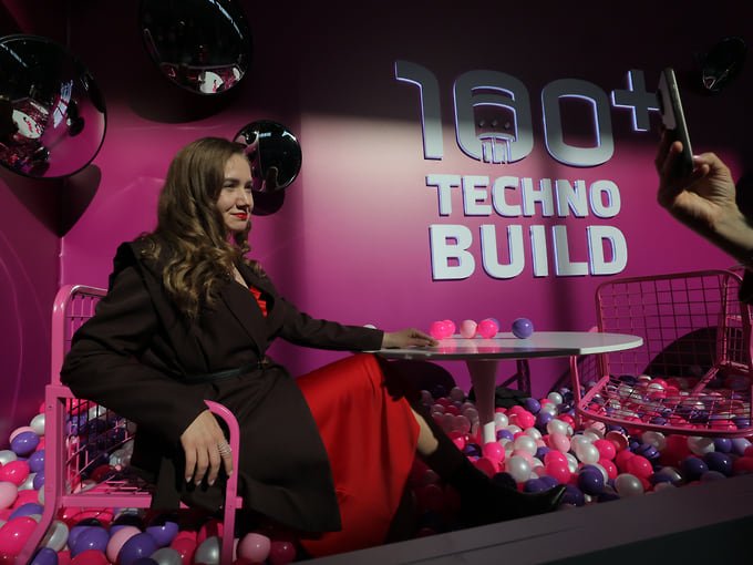 Малахов, Галич и 100+ строителей