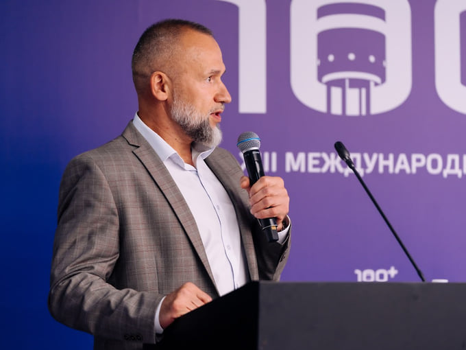 Олег Векшин