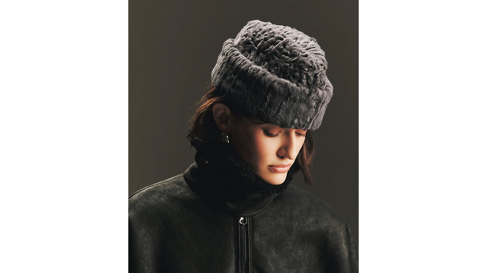 Cocoshnick Headdress