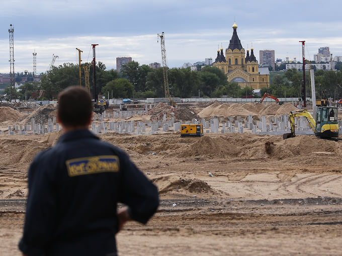 Строительство футбольного стадиона на Стрелке началось в 2015 году