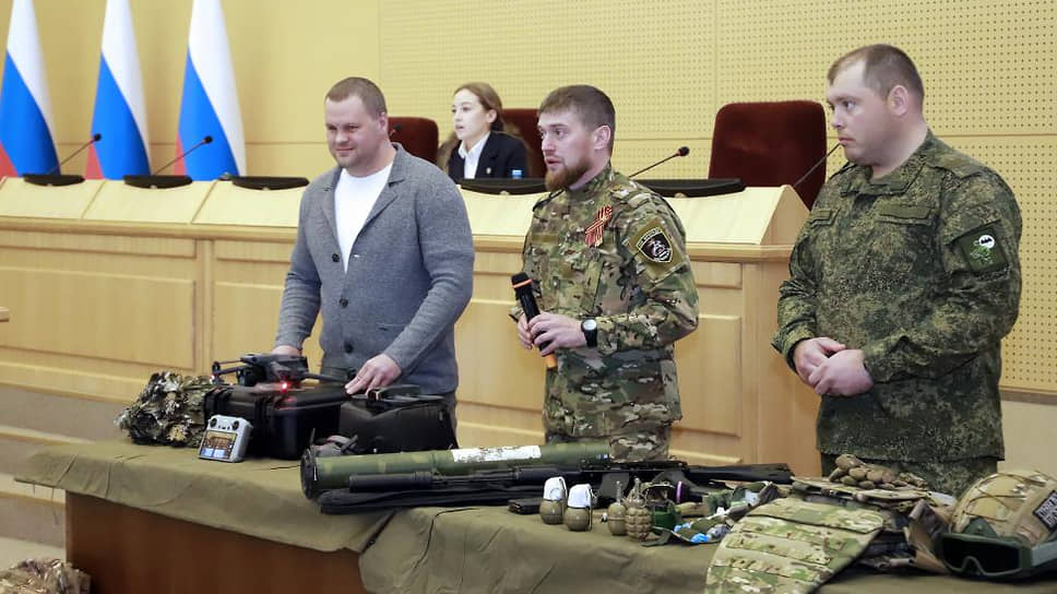 на снимке - Данила Воротников, Илья Родин и Илья Иванов