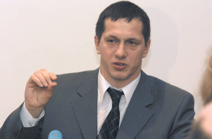 Юрий Трутнев стал первым всенародно выбранным мэром. Он получил поддержку 61% пермяков. В 2000 году господин Трутнев решил двигаться дальше и баллотироваться в губернаторы Пермской области. И вновь победил в первом же туре, получив 51% голосов избирателей и одержав верх над действующим губернатором Геннадием Игумновым