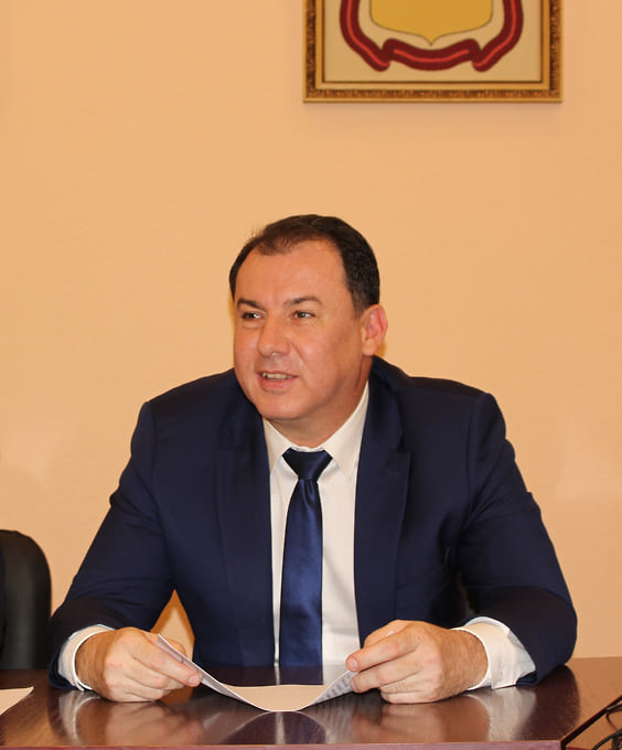 Экс-главе Лужского района вменили получение взяток и легализацию денег