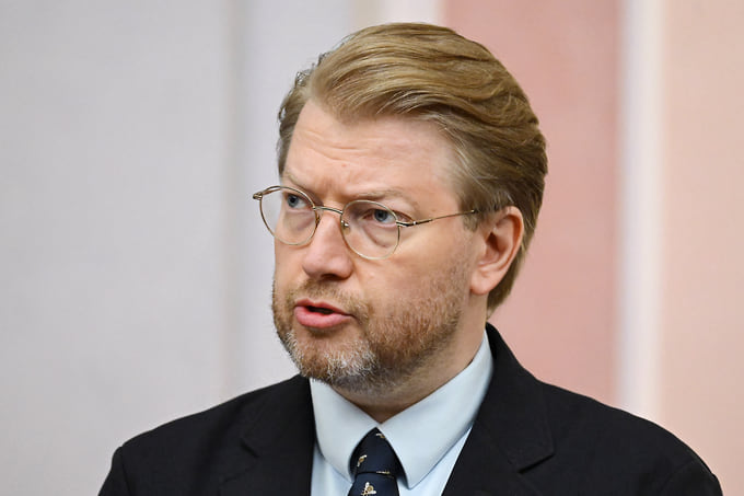 Господин Рыбаков, находясь на участке, оставил в бюллетене пацифистскую надпись