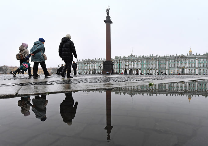 В Петербурге 12 октября ожидаются дожди и температура до +9 градусов