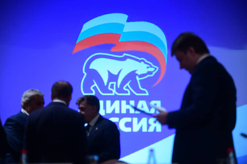 Праймериз проходили на фоне просадки федерального рейтинга «Единой России». По данным ФОМ, за последнюю неделю поддержка партии снизилась с 39% до 36%