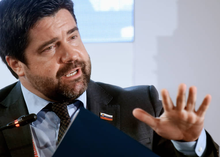 Как сообщил господин Панов, к процессу выдвижения кандидатов в Государственную думу они подошли «с сильной, сбалансированной командой»