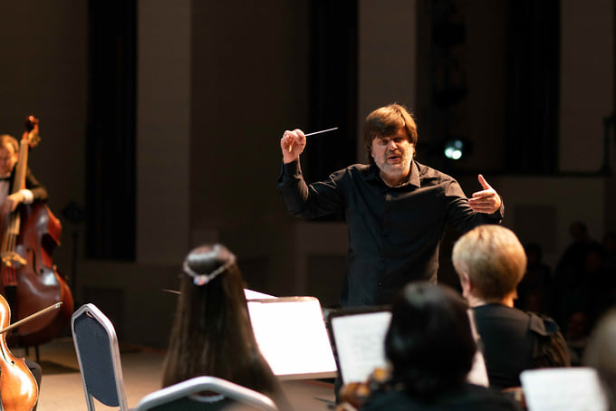 Дирижер Алексей Репников