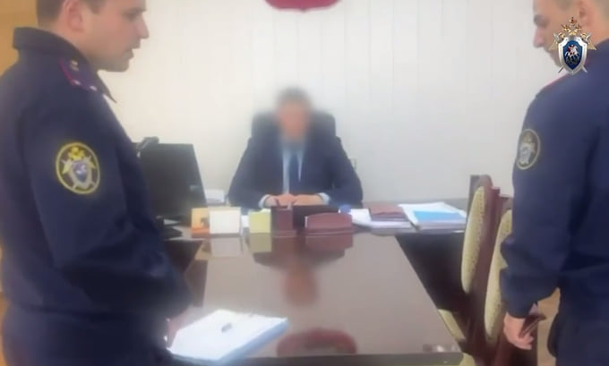 Саратовский облсуд оставил в силе приговор экс-главе Ершовского района Константину Мызникову