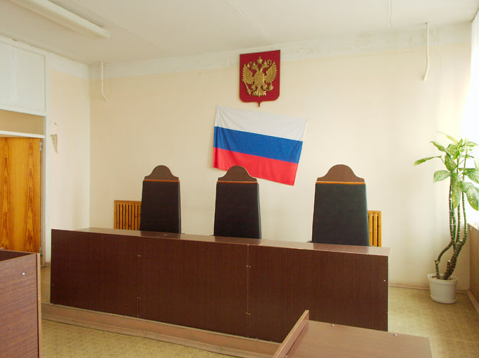 Астраханец собрал 50 тыс. руб. на церковь в Афинах и потратил их на себя