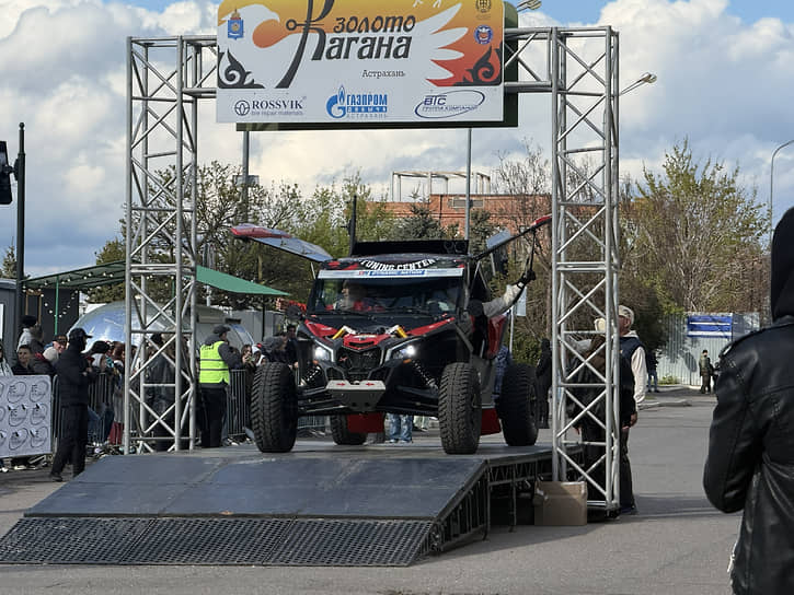 Группа Т3 — специально подготовленные для ралли-рейдов багги и мотовездеходы