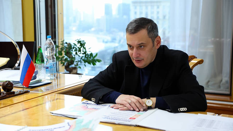 Губернатор Курской области Александр Хинштейн