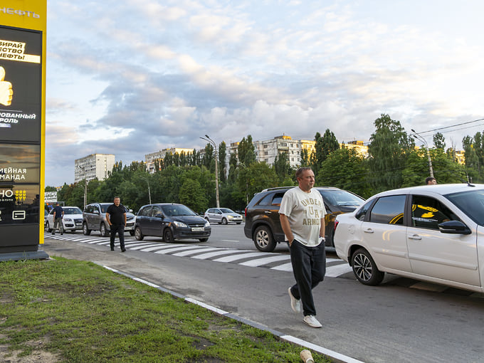 Автовладельцы Черноземья не успели отвыкнуть от очередей на АЗС, когда к ним снова пришлось привыкать