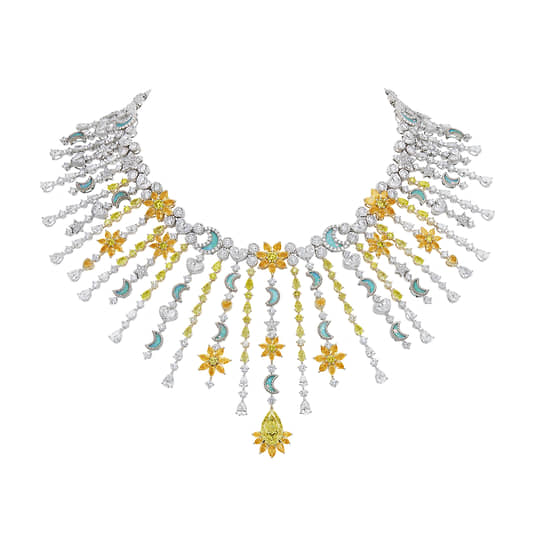 Колье Soleil Céleste, Dior Joaillerie, белое и желтое золото, желтые и бесцветные бриллианты, сапфиры, турмалины, бриллианты, бирюза, опалы