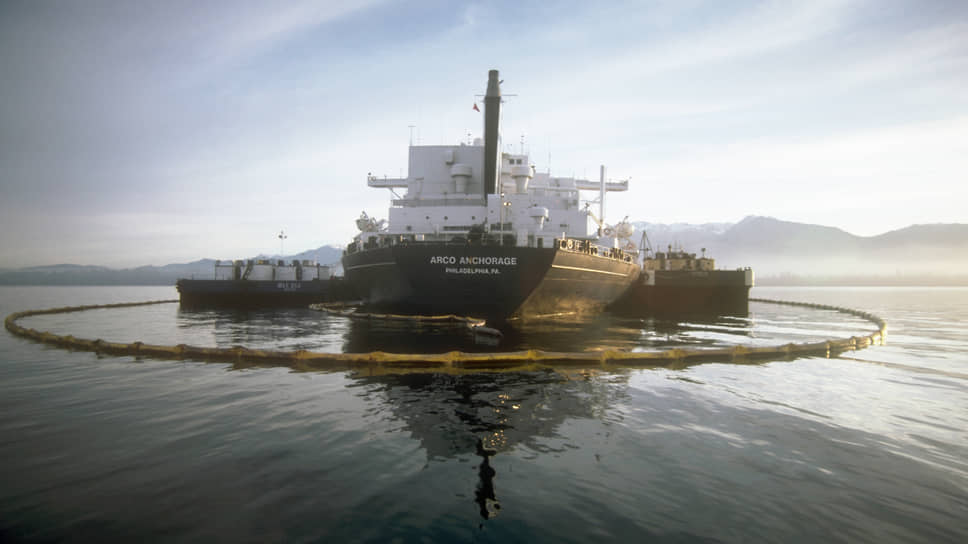 Инженеры нефтяной компании Atlantic Richfield первыми обратили внимание на аномалию, впоследствии получившую название «проклятие победителя» 