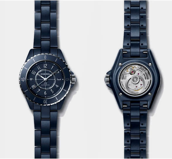 Chanel J12 Bleu 