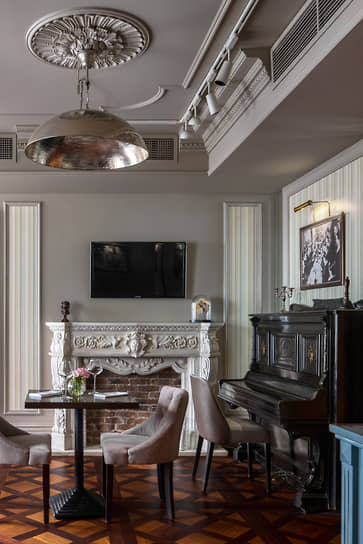 Cafe Claret в отеле «Гельвеция» 