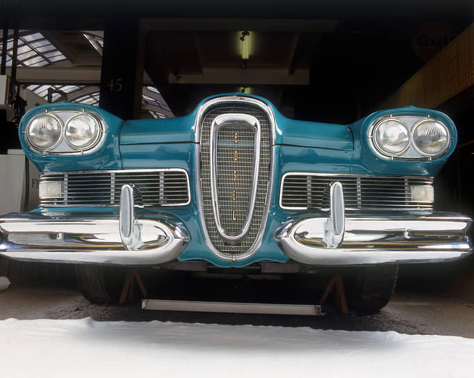 Решетка радиатора Ford Edsel особенно не понравилась американским автовладельцам 