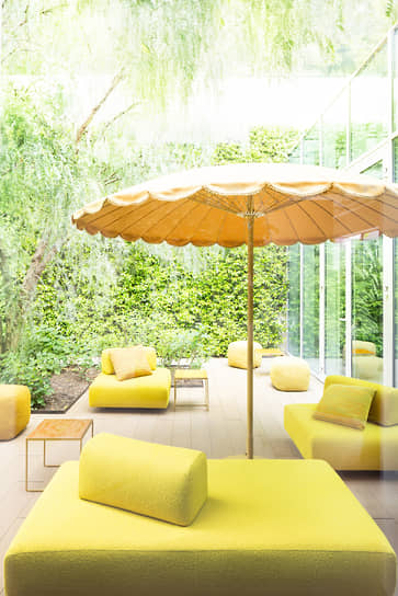 Диваны outdoor Orlando, зонт Bistro