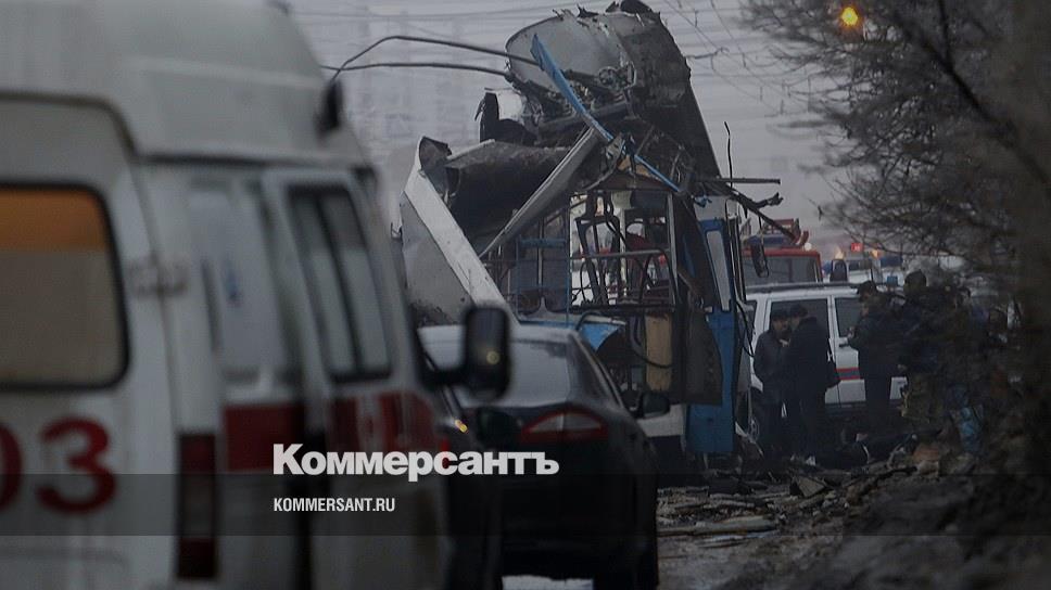 В Череповце наградили победителей детского конкурса рисунков «Новогодний автобус»