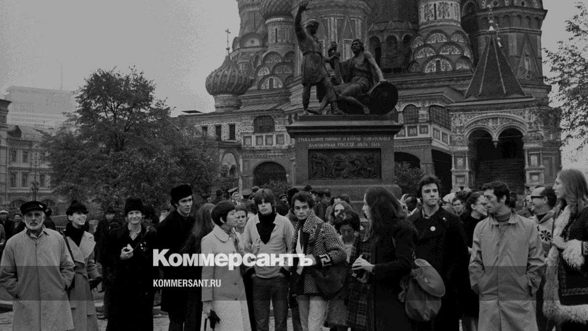 50 лет при дворе: кто управляет главным универмагом Петербурга