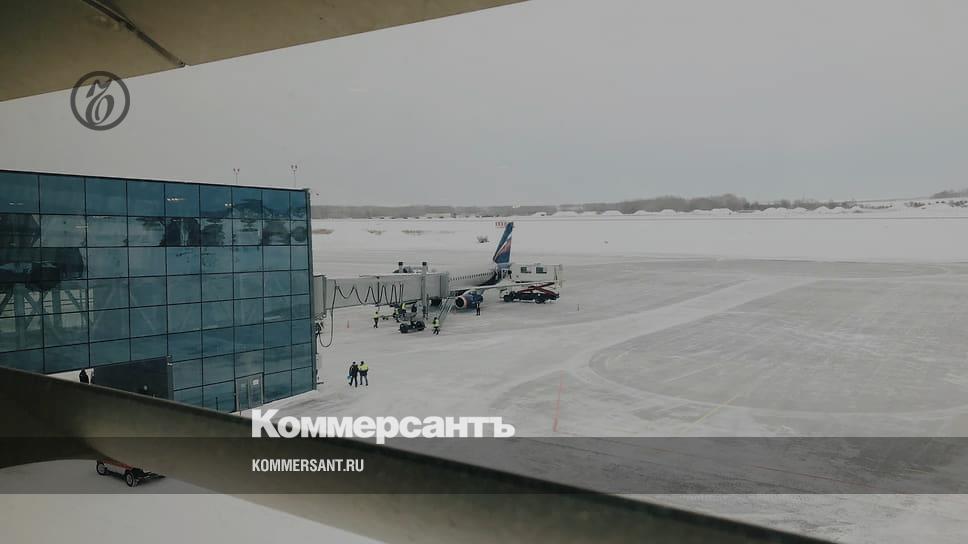 Автобусы пермь аэропорт большое савино. Большое Савино. Пермь аэропорт снег. Аэропорт большое Савино зима 2023. Аэропорт большое Савино фото.