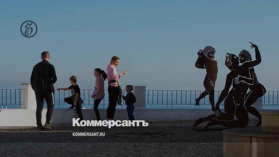 From two to five - Kommersant
