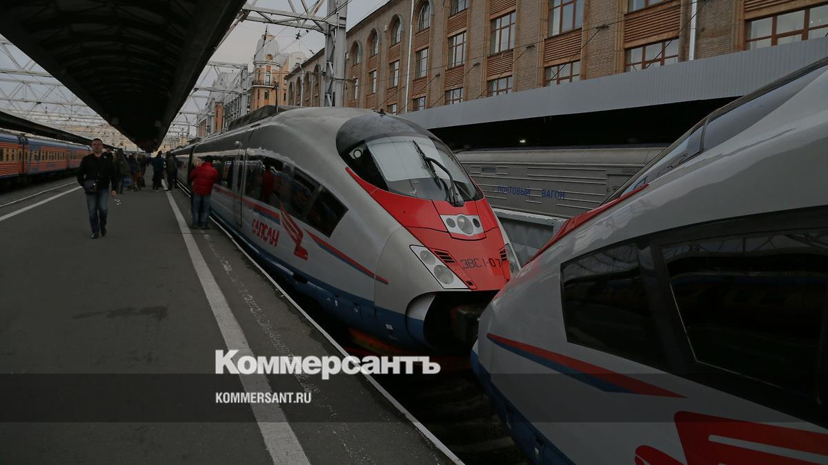 Сапсан спб москва время в пути. Сапсан Москва Санкт-Петербург. СПБ Сапсан 2с. Сапсан поезд. Сапсан поезд фото.