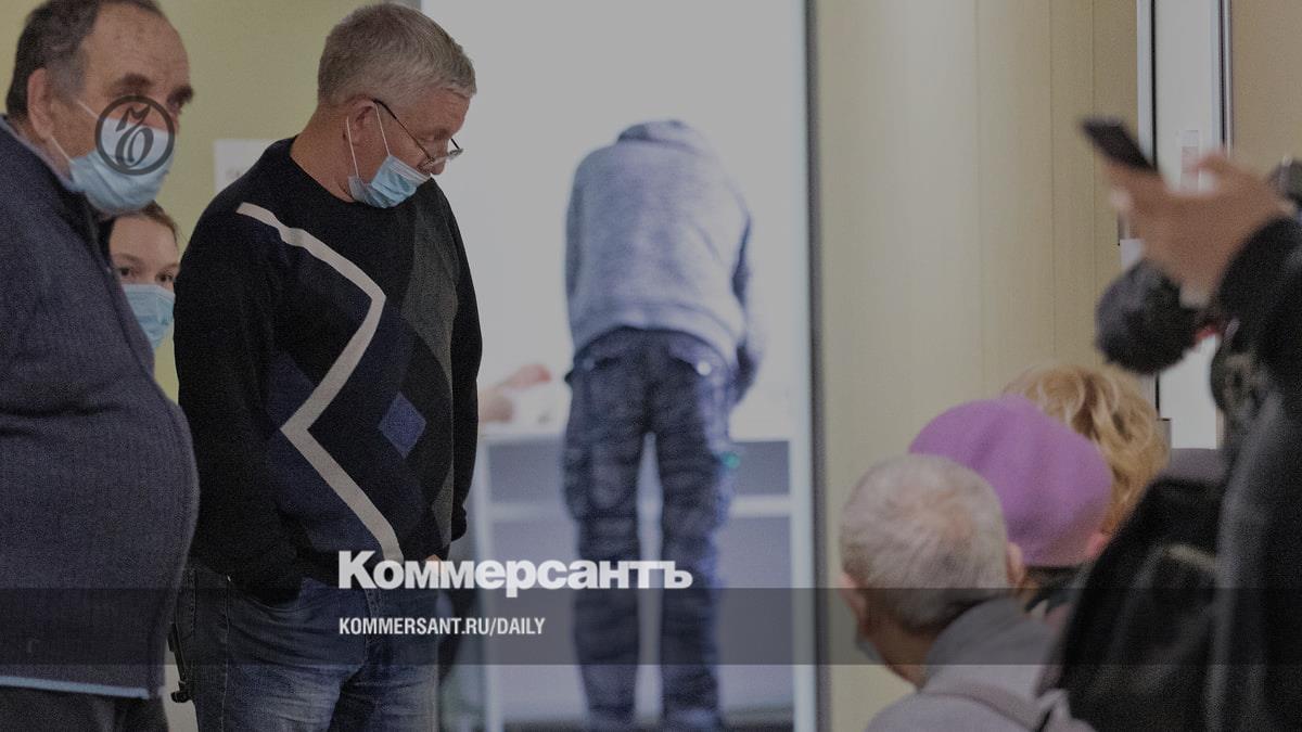 the amount of funds in the compulsory medical insurance system decreased by 14.6%