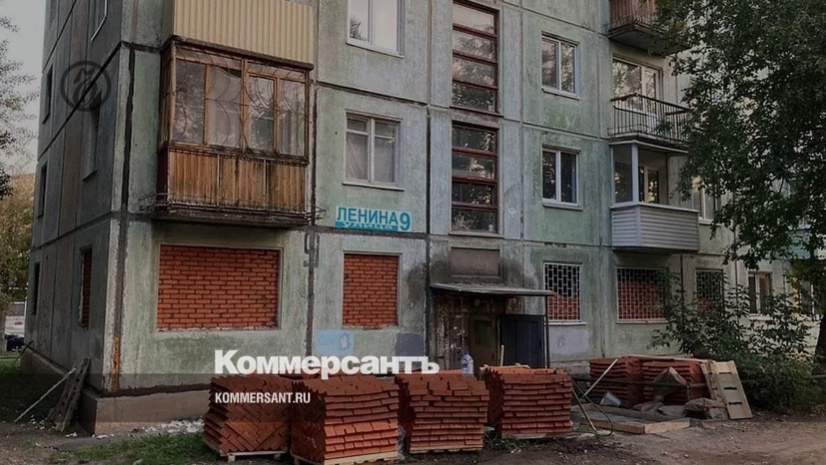 Доступ в аварийное здание на улице Ленина в Ижевске ограничили во избежание  вандализма – Коммерсантъ Ижевск