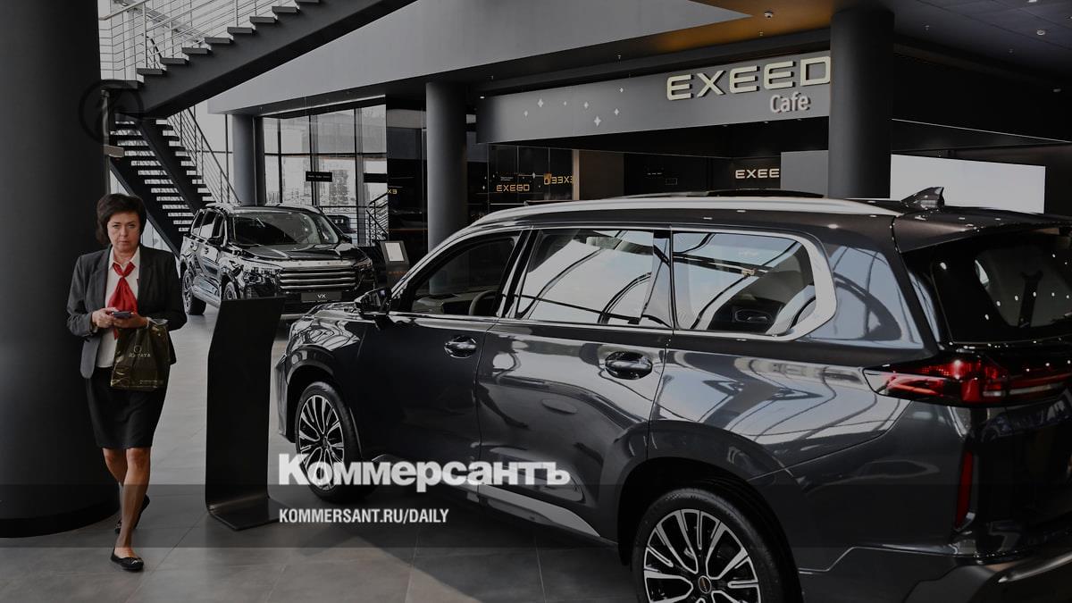 По итогам августа доля новых автомобилей, приобретенных в кредит, в общем  числе продаж составила около 47%