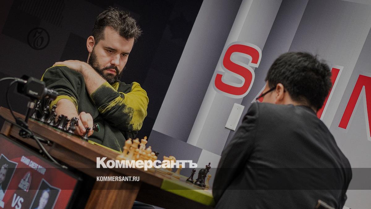 Russian chess player Ian Nepomniachtchi took third place at the tournament in St. Louis