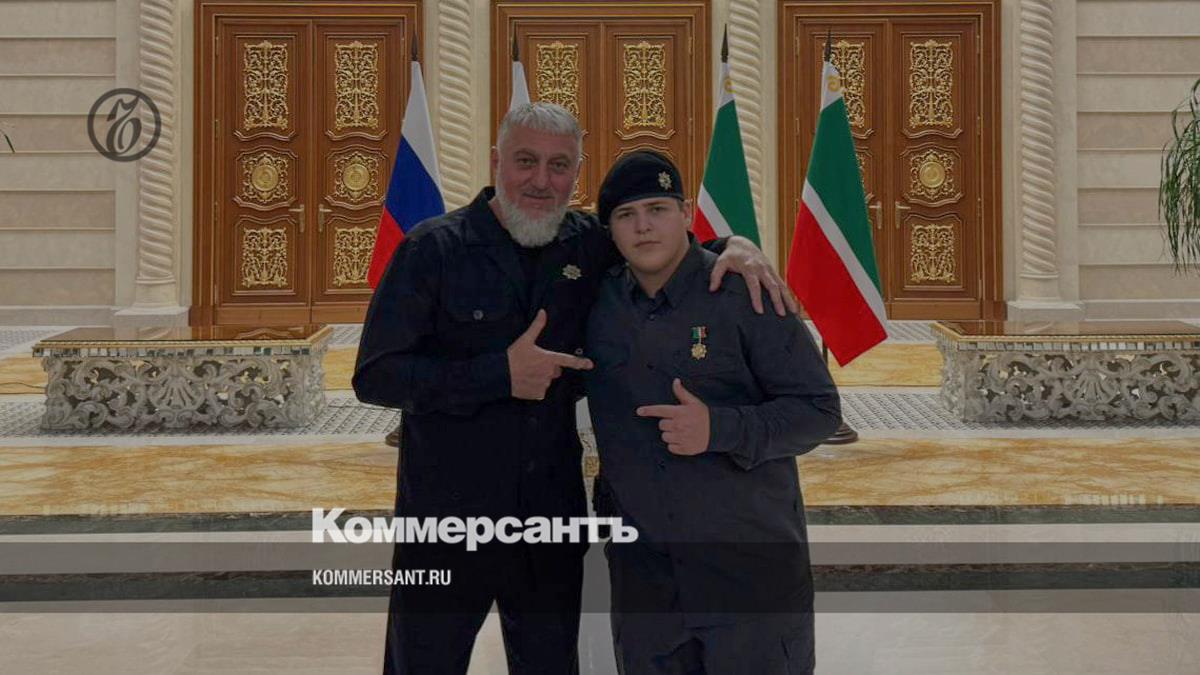 The Kremlin is not aware of Adam Kadyrov’s state awards – Kommersant