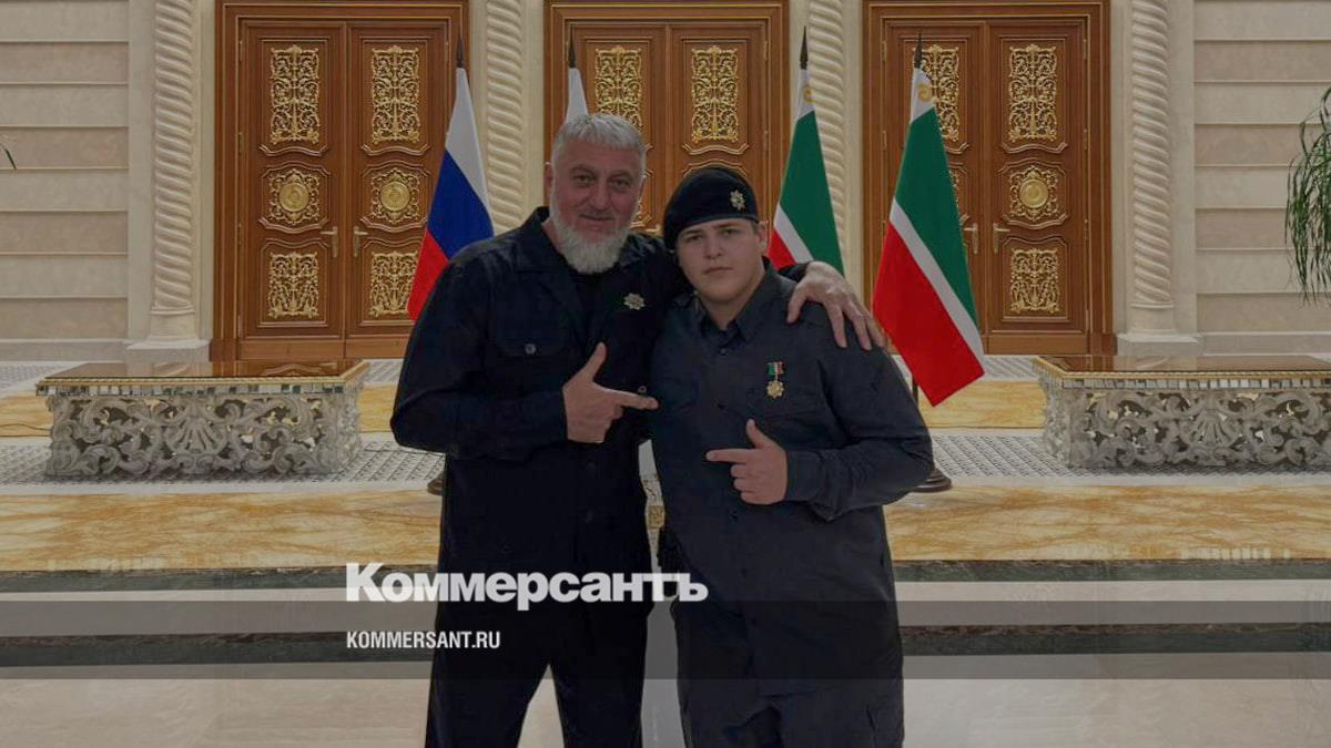 The Kremlin is not aware of Adam Kadyrov’s state awards – Kommersant