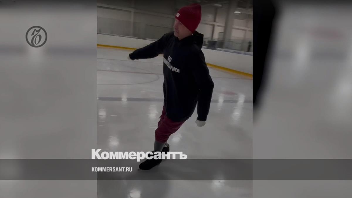 Kostomarov skated on the ice for the first time after amputation - Kommersant