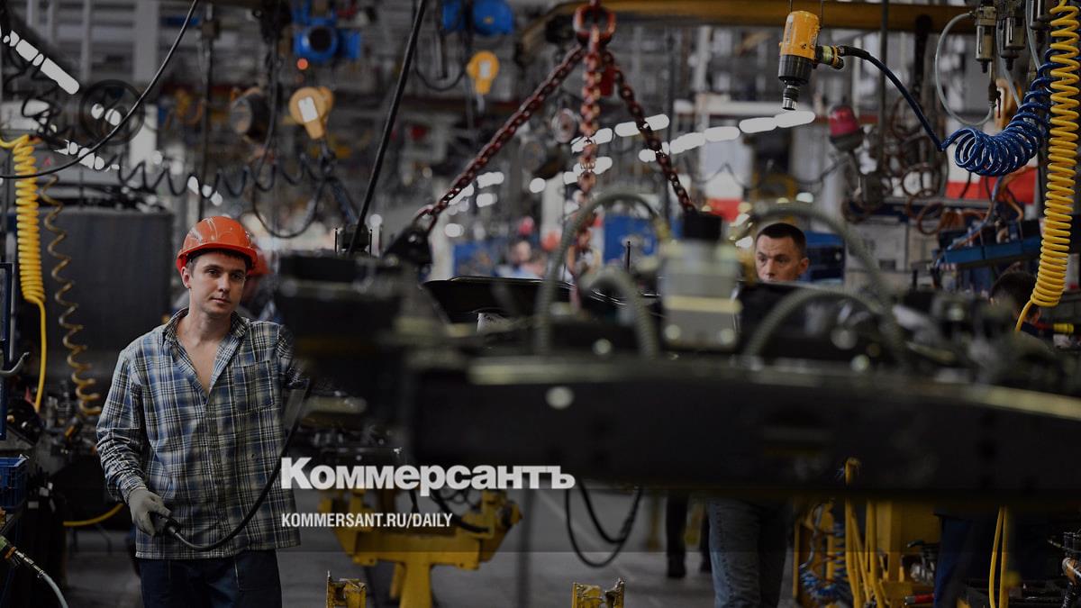 what kind of investors did Russian car factories manage to find two years after the imposition of sanctions?