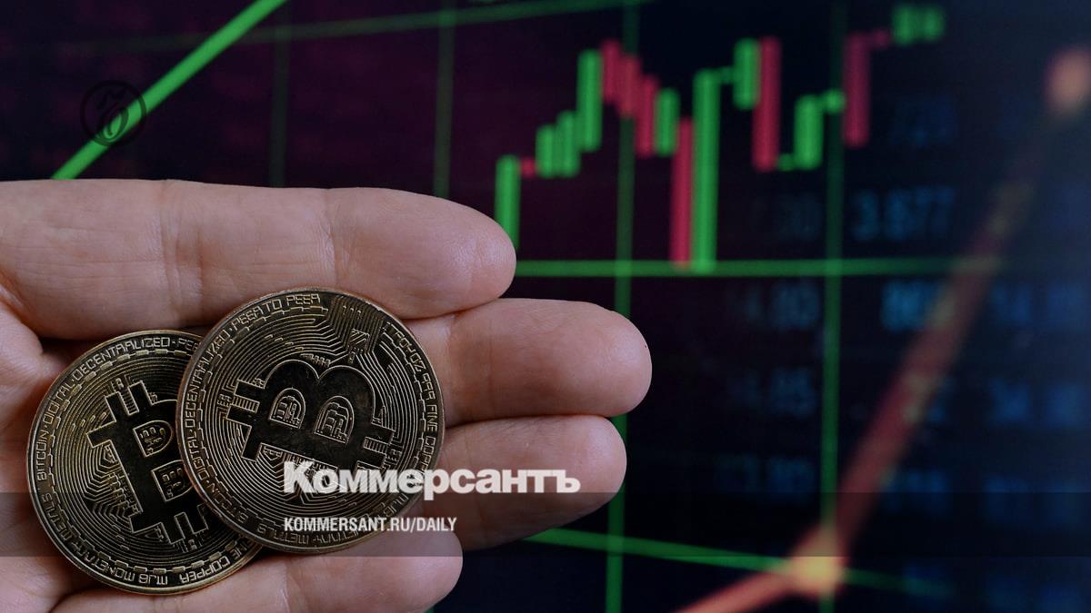 Биткойн вышел на американские биржи