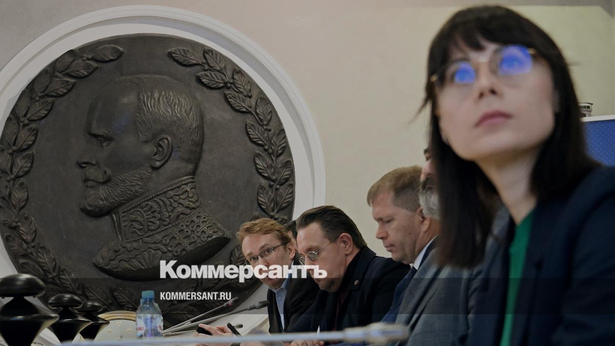 The Public Chamber discussed methods of monitoring electronic voting