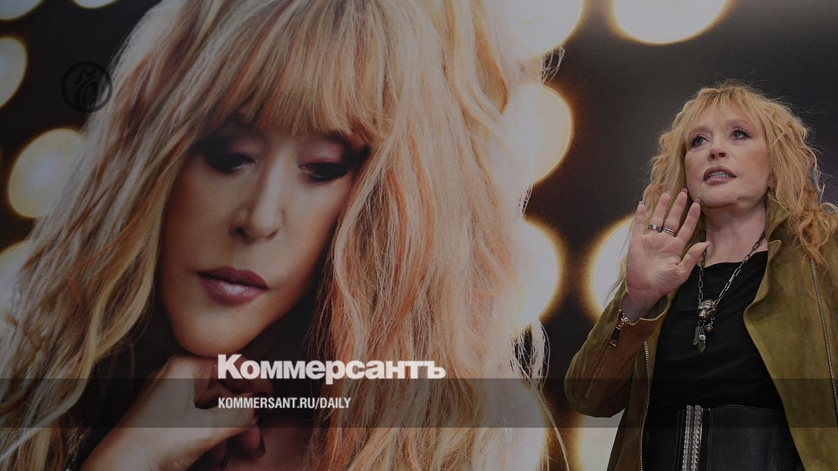 Alla Pugacheva released the album “PS”